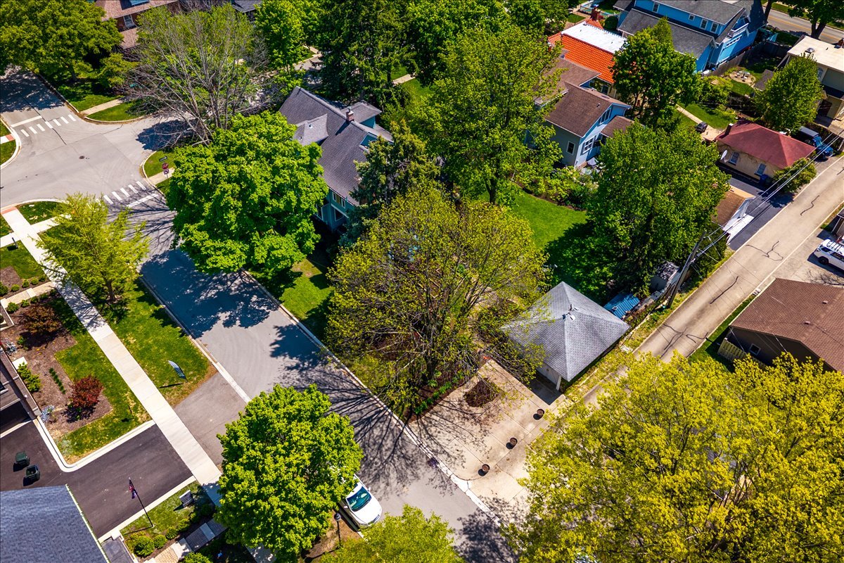 23 North Columbia Street Naperville IL 60540