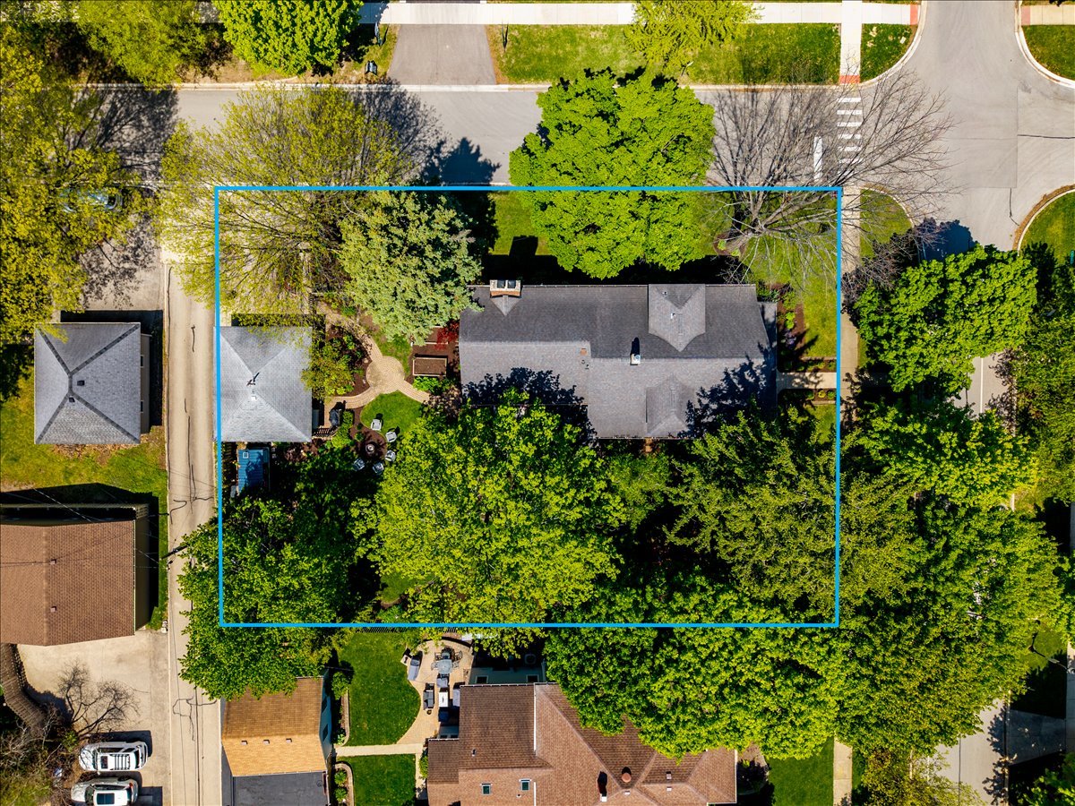 23 North Columbia Street Naperville IL 60540