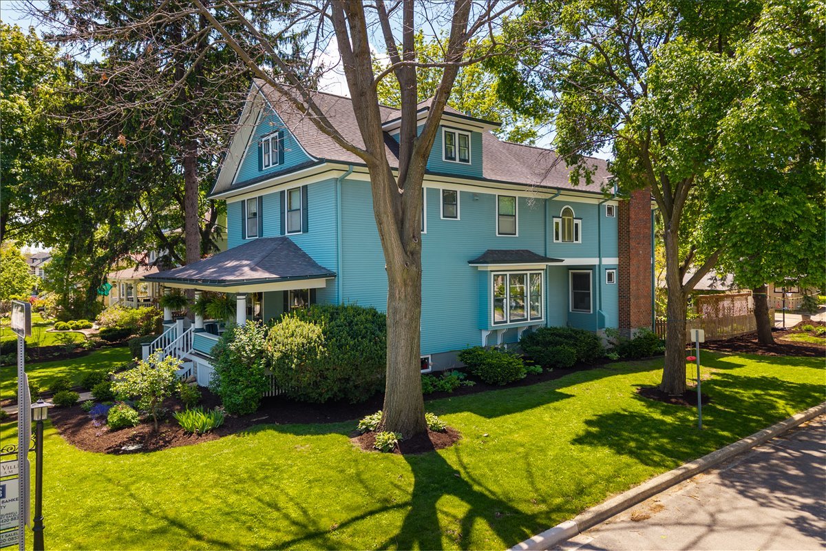 23 North Columbia Street Naperville IL 60540