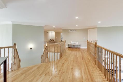 213 Justins Court Vernon Hills IL 60061