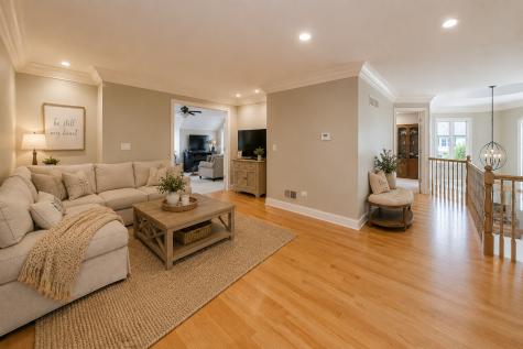 213 Justins Court Vernon Hills IL 60061