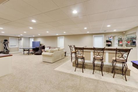213 Justins Court Vernon Hills IL 60061