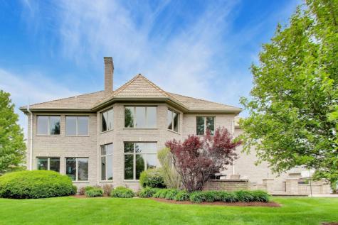 213 Justins Court Vernon Hills IL 60061