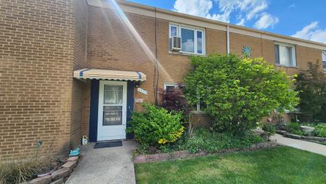 3820 Forest Avenue Brookfield IL 60513
