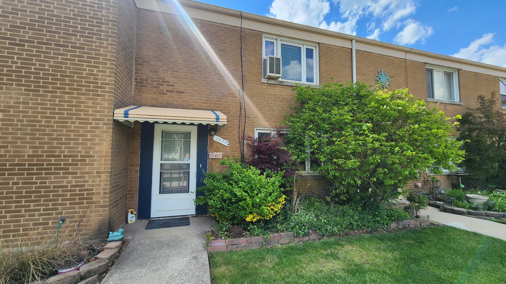 3820 Forest Avenue Brookfield IL 60513