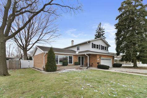 9212 South Komensky Avenue Oak Lawn IL 60453