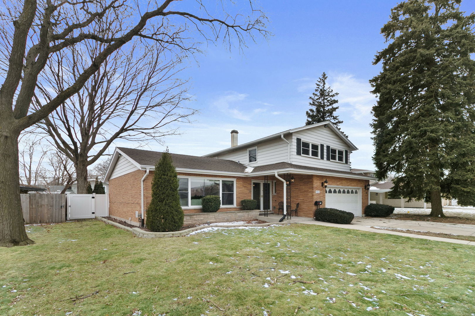 9212 South Komensky Avenue Oak Lawn IL 60453