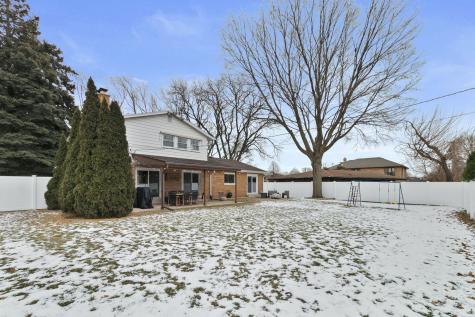 9212 South Komensky Avenue Oak Lawn IL 60453