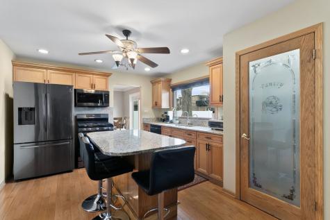 9212 South Komensky Avenue Oak Lawn IL 60453