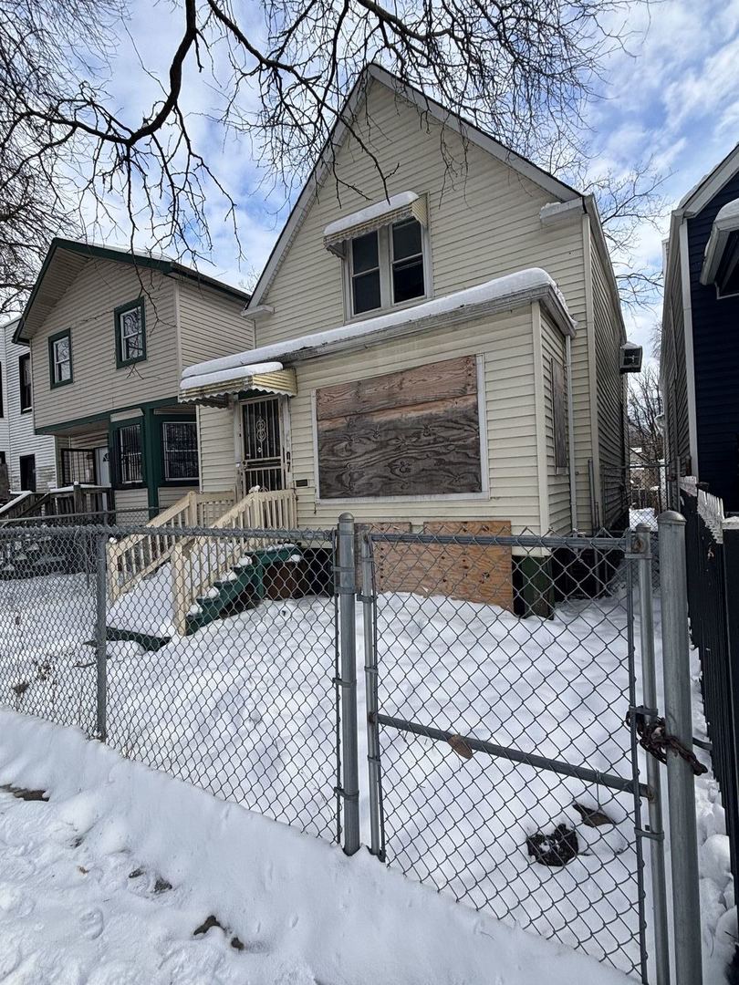 7007 South Ada Street Chicago IL 60636