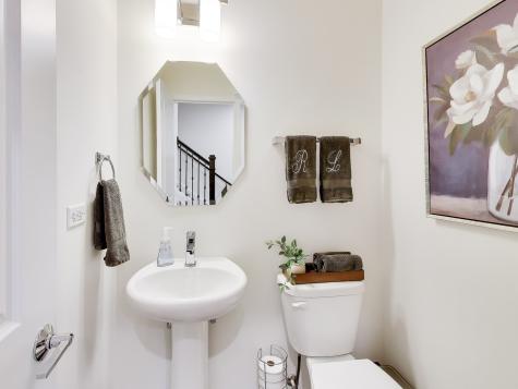 579 Watercress Drive Aurora IL 60504