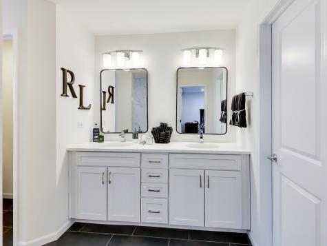 579 Watercress Drive Aurora IL 60504