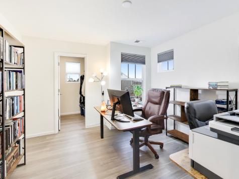 579 Watercress Drive Aurora IL 60504