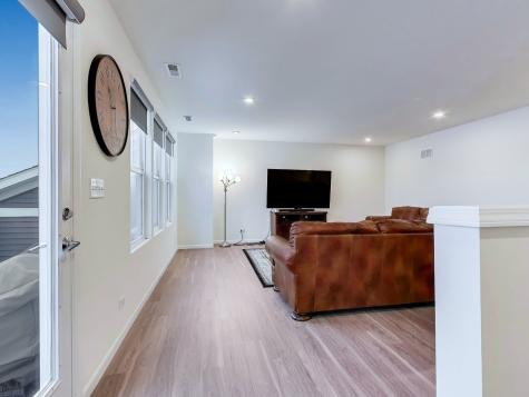 579 Watercress Drive Aurora IL 60504