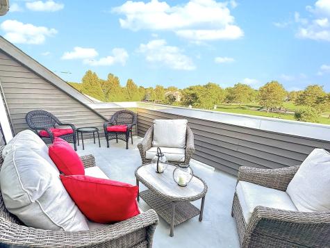 579 Watercress Drive Aurora IL 60504