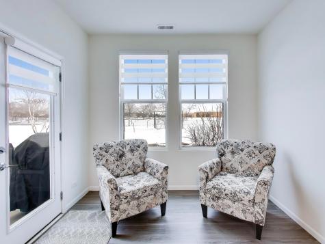 579 Watercress Drive Aurora IL 60504