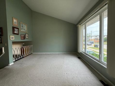 8945 North Lyons Street Des Plaines IL 60016