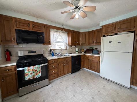 8945 North Lyons Street Des Plaines IL 60016