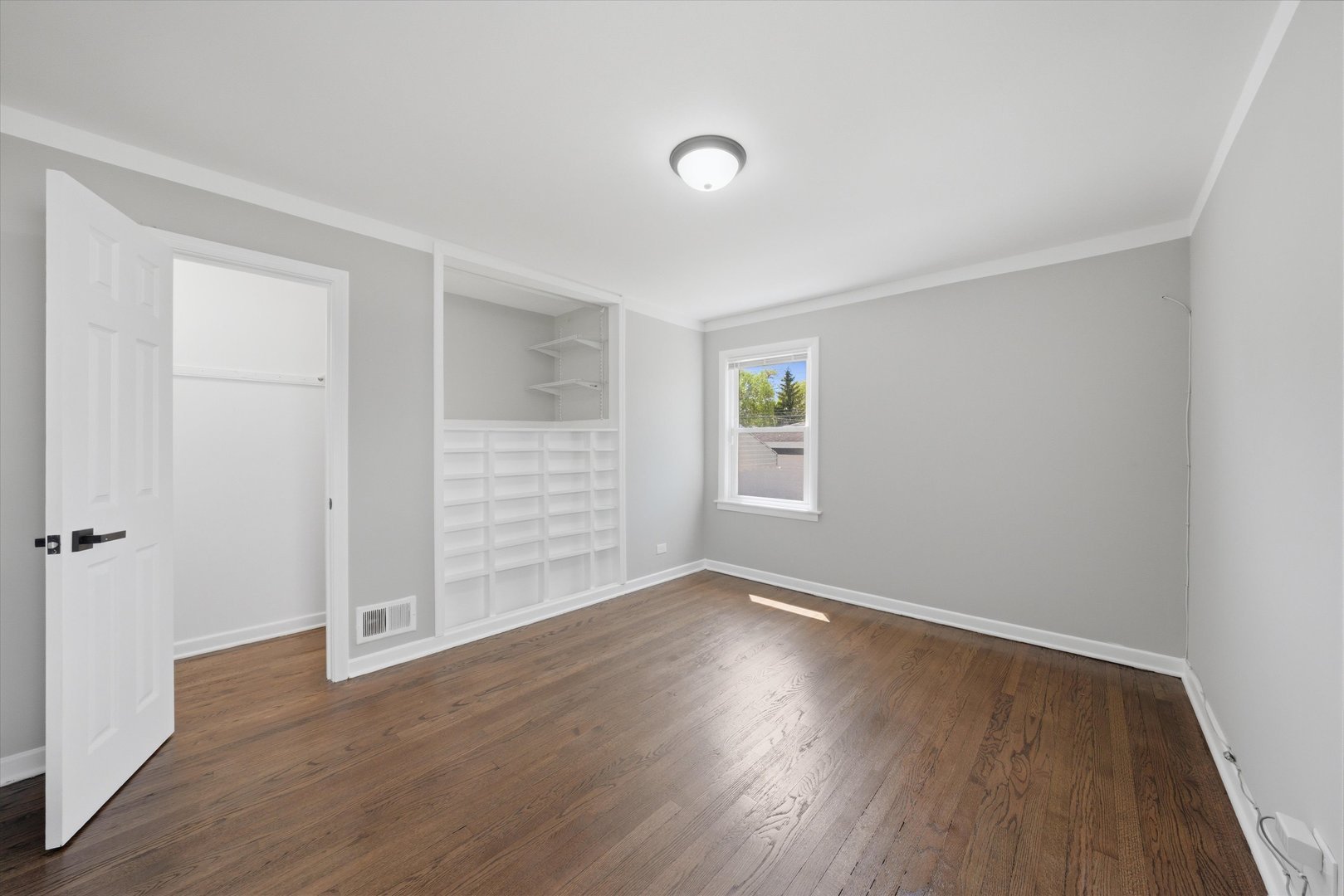 13116 South Avenue O Avenue Chicago IL 60633