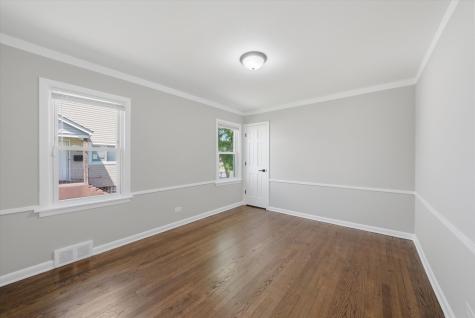 13116 South Avenue O Avenue Chicago IL 60633