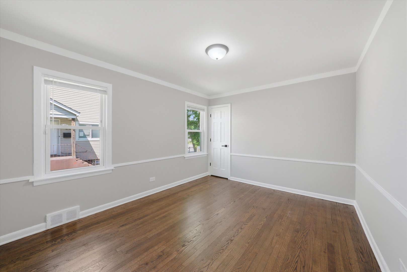 13116 South Avenue O Avenue Chicago IL 60633