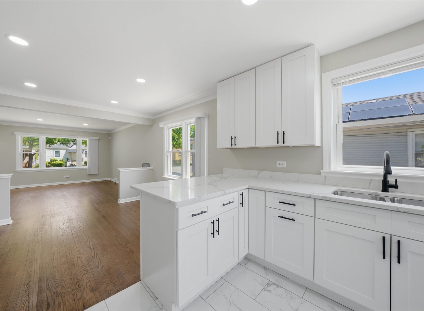 13116 South Avenue O Avenue Chicago IL 60633