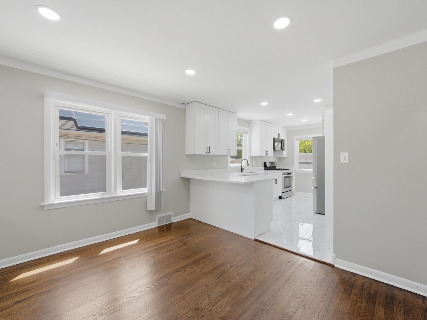 13116 South Avenue O Avenue Chicago IL 60633