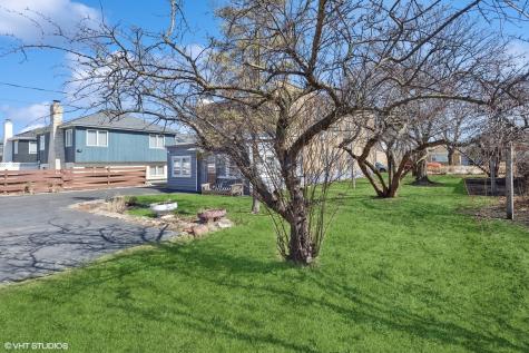 4332 Amelia Avenue Lyons IL 60534