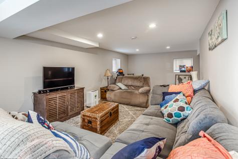 9255 Melvina Avenue Oak Lawn IL 60453