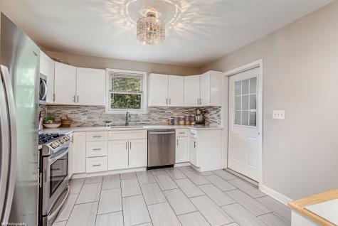 9255 Melvina Avenue Oak Lawn IL 60453