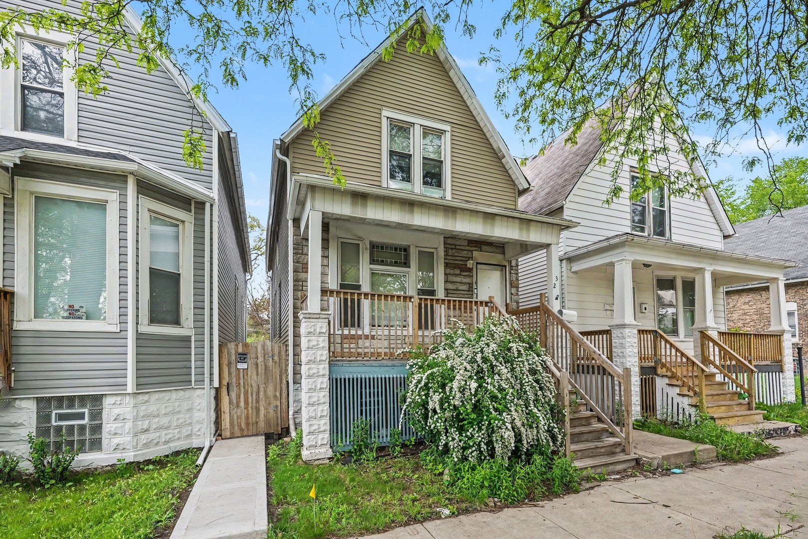 32 West 110th Place Chicago IL 60628