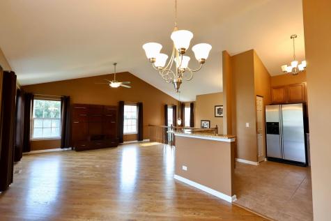 1969 Osprey Court Bartlett IL 60103