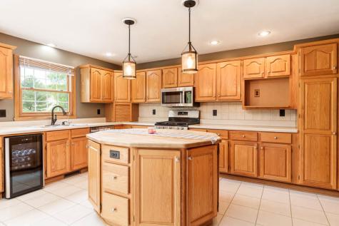12317 Dunham Drive Roscoe IL 61073