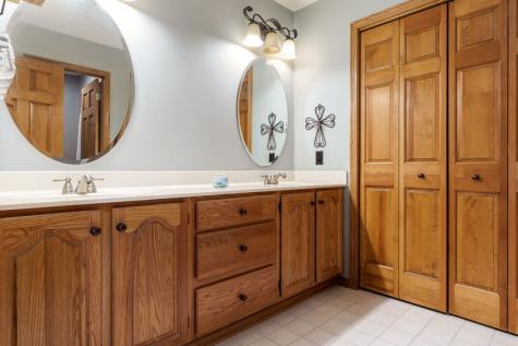 12317 Dunham Drive Roscoe IL 61073