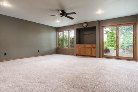 12317 Dunham Drive Roscoe IL 61073