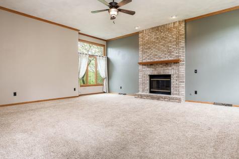 12317 Dunham Drive Roscoe IL 61073