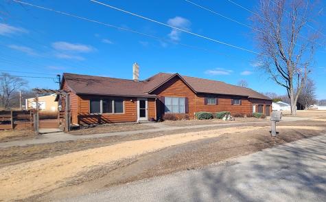 104 North East Avenue Amboy IL 61310