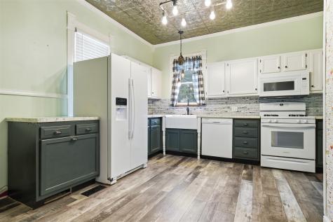 414 7TH Street Lincoln IL 62656