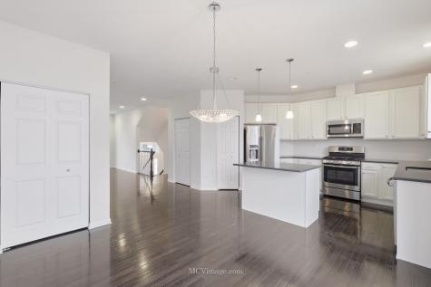 2967 Madison Drive Naperville IL 60564