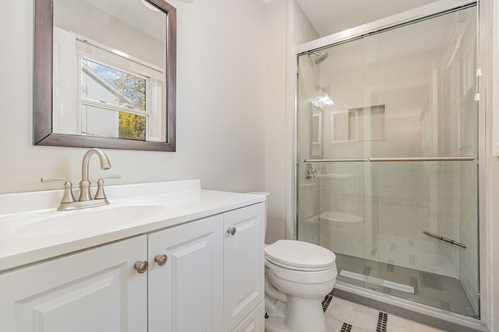 2476 Village Court Aurora IL 60504