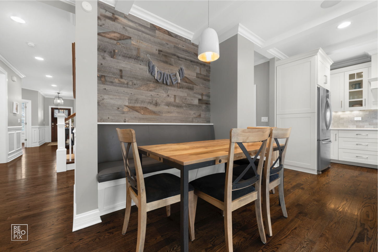 219 North Clinton Avenue Elmhurst IL 60126