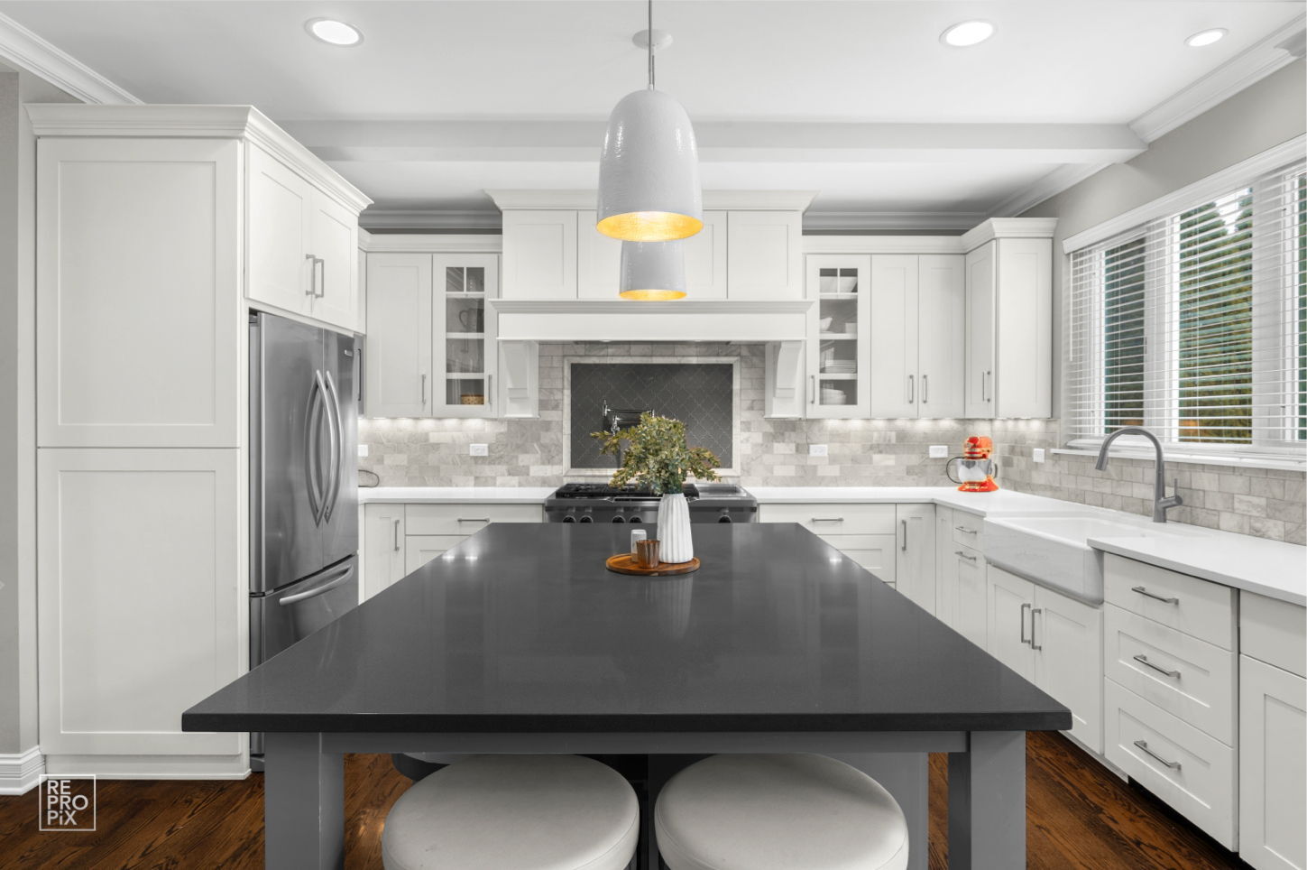 219 North Clinton Avenue Elmhurst IL 60126