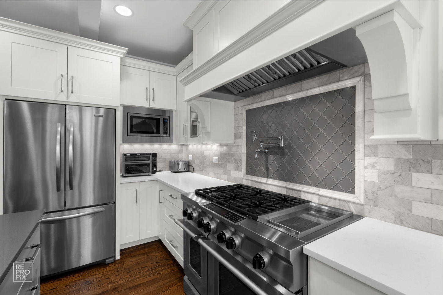 219 North Clinton Avenue Elmhurst IL 60126