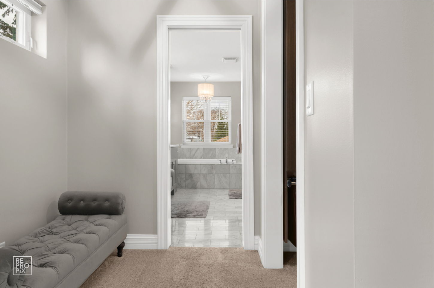 219 North Clinton Avenue Elmhurst IL 60126