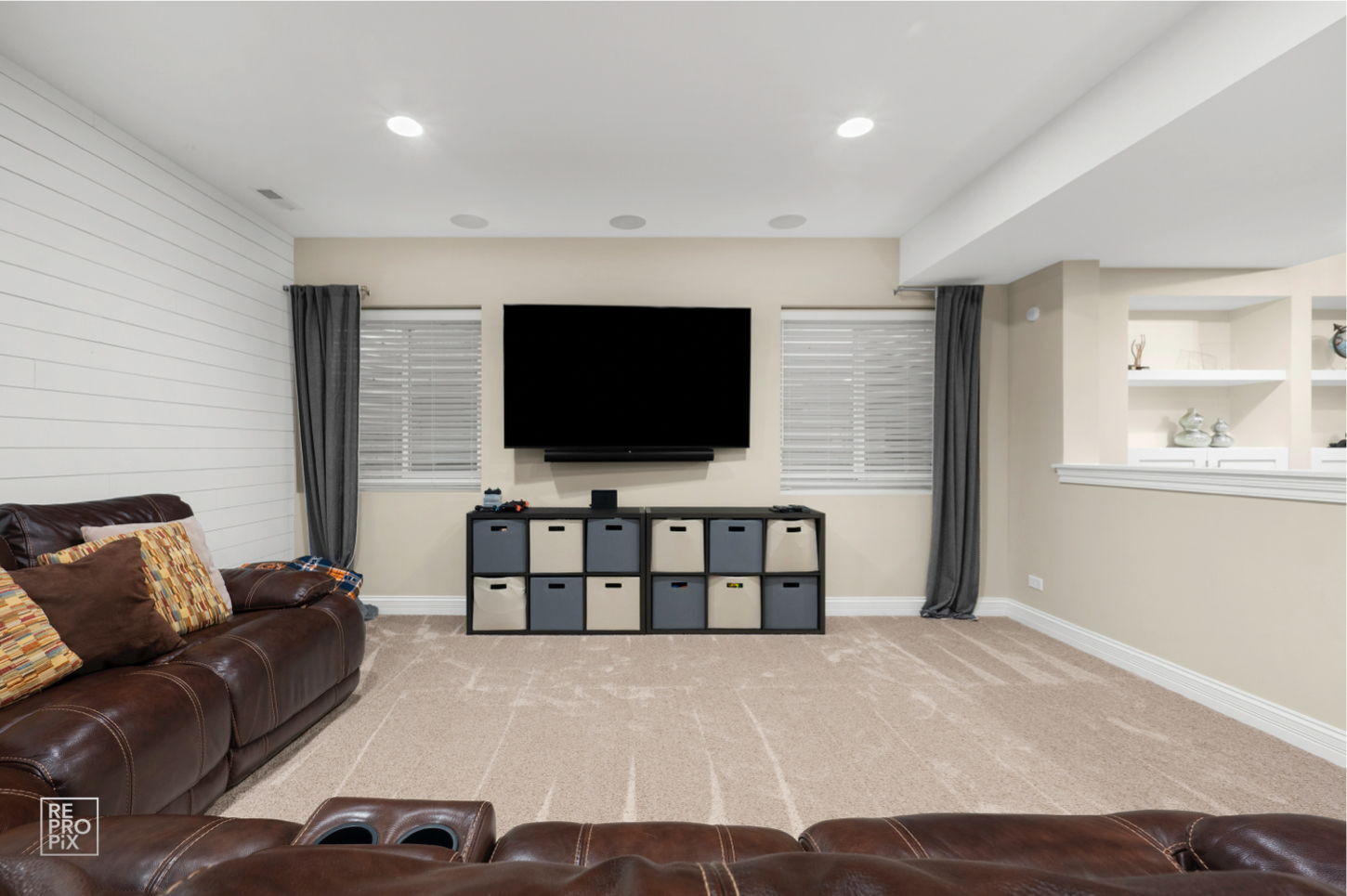 219 North Clinton Avenue Elmhurst IL 60126