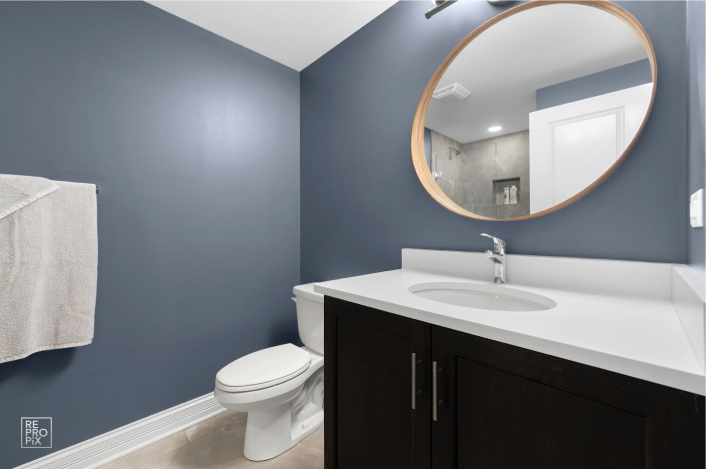 219 North Clinton Avenue Elmhurst IL 60126