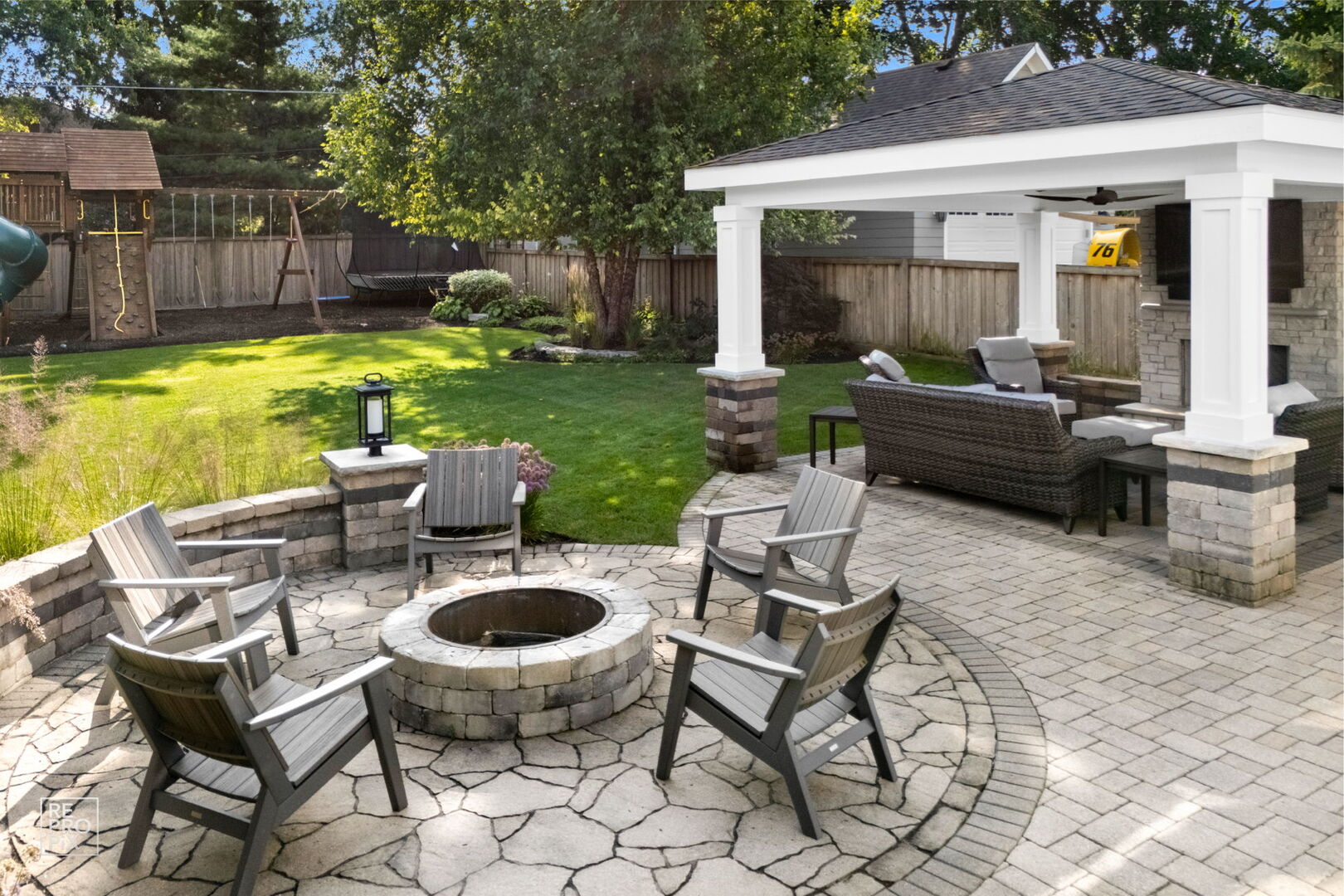 219 North Clinton Avenue Elmhurst IL 60126