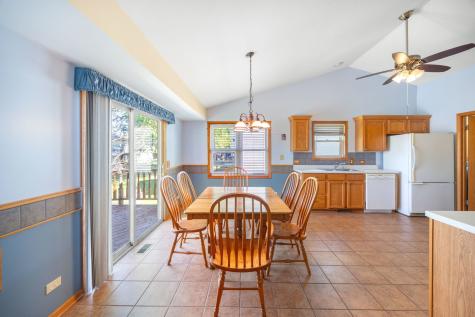 1621 Ash Avenue Woodstock IL 60098