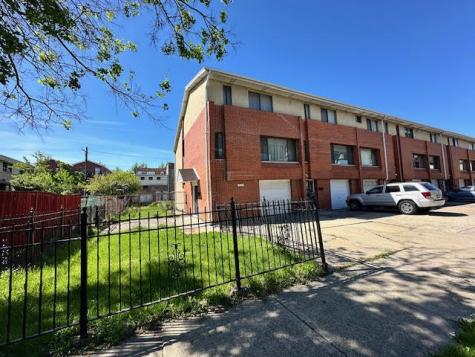 611 West 25th Place Chicago IL 60616