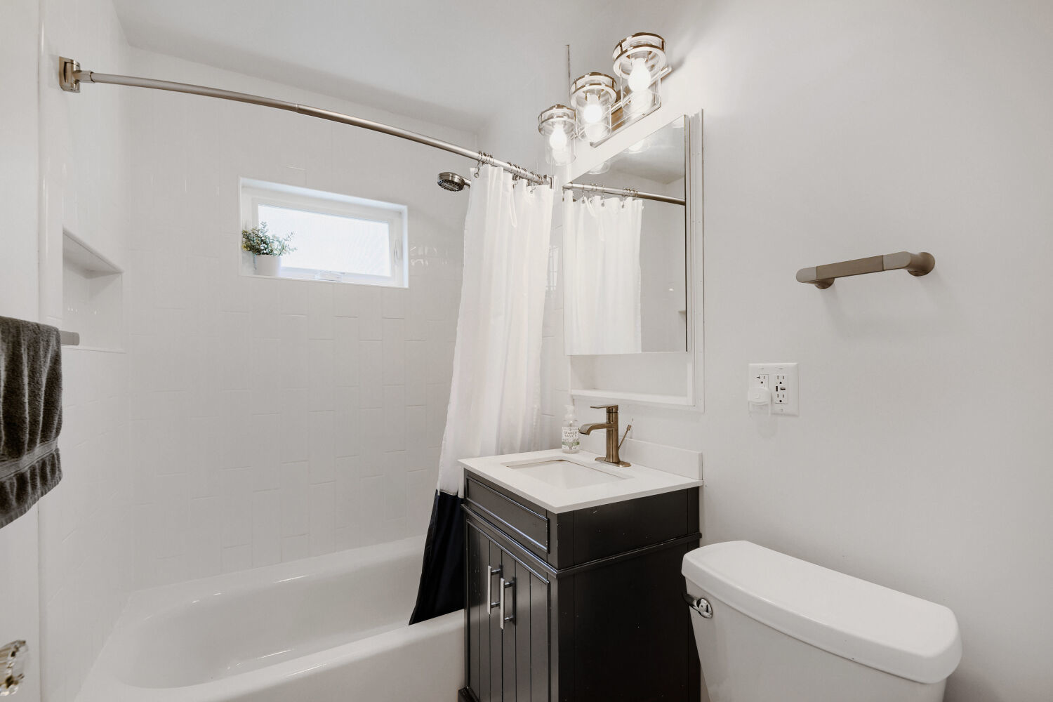 3811 West 110th Street Chicago IL 60655